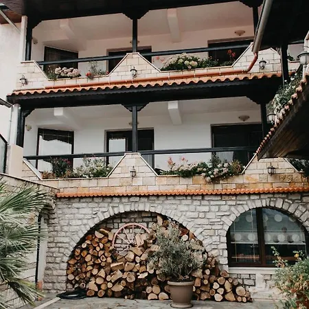 شقة Obrava Semi Double With Balcony Overlooking The Inner Courtyard Eláti